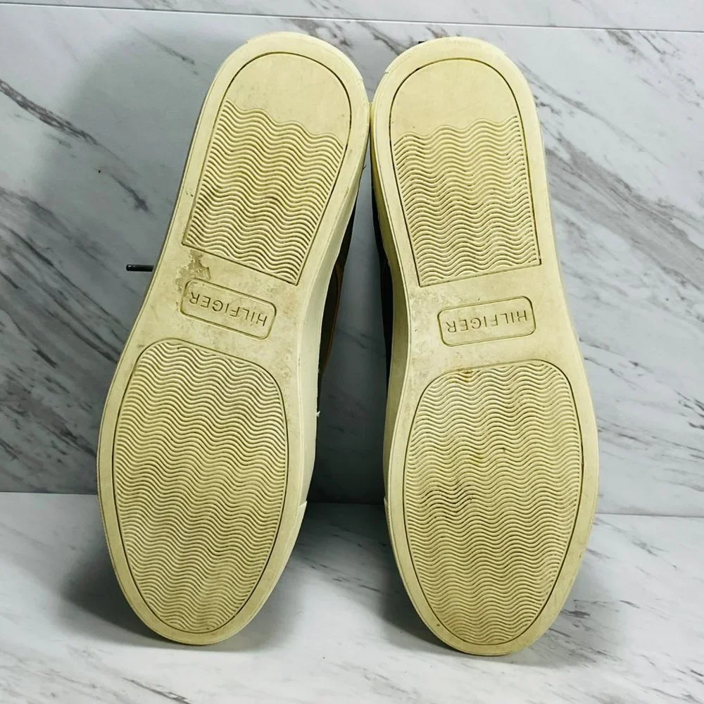 Tommy Hilfiger military green suede high top shoes, size 11